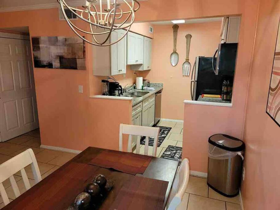Elegant 2-Bedroom Pet-Friendly Villa W 2 Parking Spaces Hilton Head Island Exteriör bild